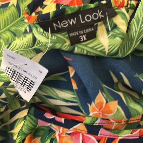 New Look Summer Tropical 3X Strap Open Back Swing Top - Picture 6 of 7